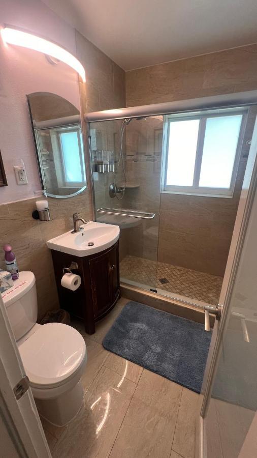 Billy'S Resort- Men Only - Solo Hombres Wilton Manors Extérieur photo
