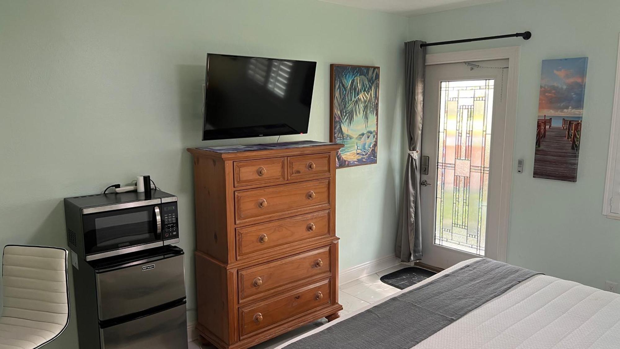Billy'S Resort- Men Only - Solo Hombres Wilton Manors Extérieur photo